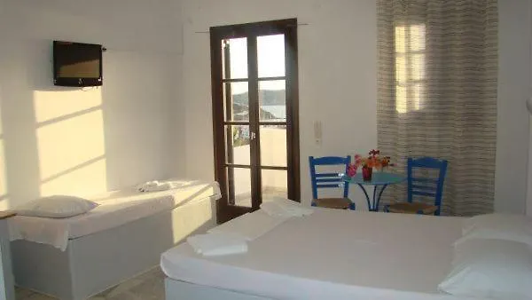 Helios Lejlighedshotel Chora